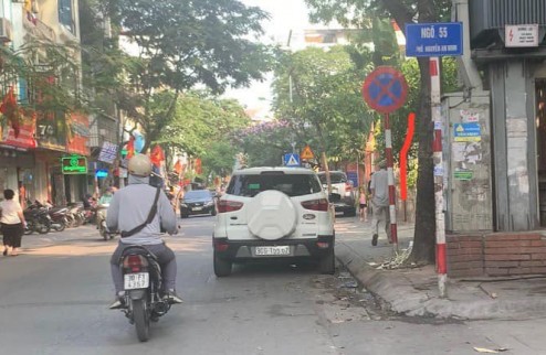 Cho thuê MP nguyễn An Ninh - HM, DT 48m - 3tầng - Giá 32 triệu - KD bất chấp 0934688687